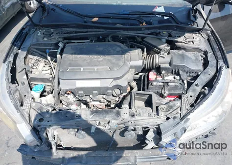 2015 Honda Accord Touring из США, поврежденный, VIN 1HGCR3F90FA025740